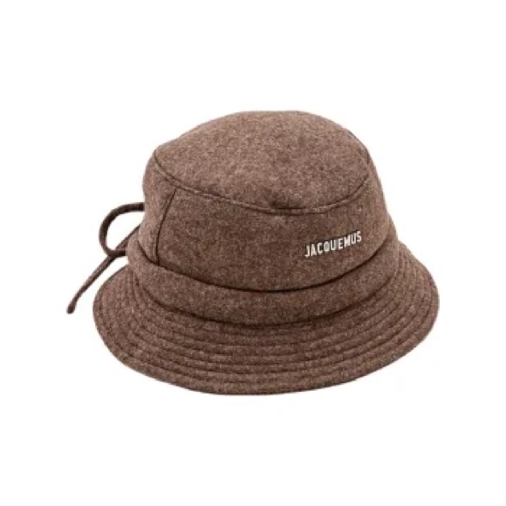 Jacquemus bucket hat
